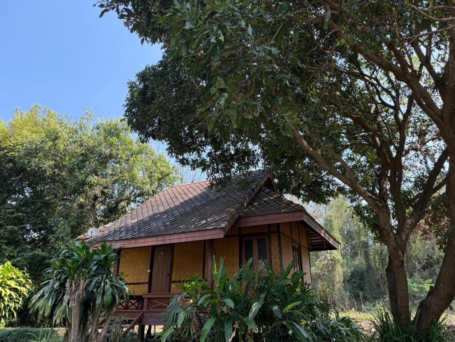 โรงแรมบ้านกระทิง ปาย